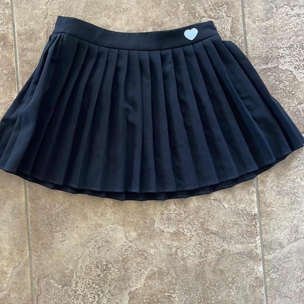 from shein size medium made of 100% cotton never worn